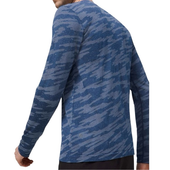 Lululemon Metal Vent Breathe Long Sleeve Blue Camo Size XL - Picture 4 of 10